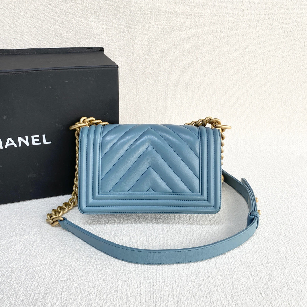 Chanel - Le Boy Small - Leather - Blue - (Small)