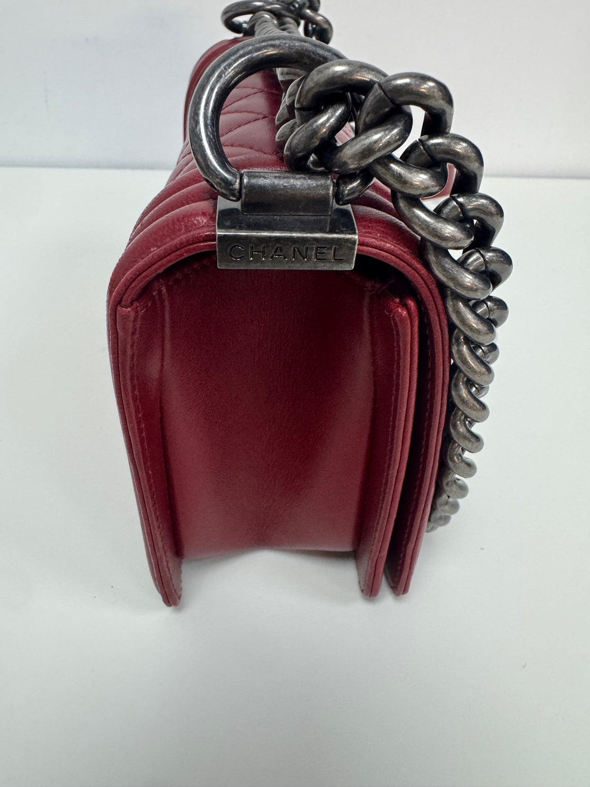 Chanel - Le Boy Small - Leather - Burgundy - (small)