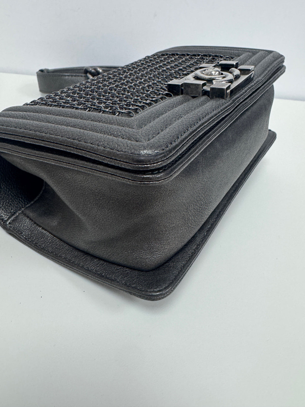 Chanel - Le Boy Small - Leather - Grey - (small)