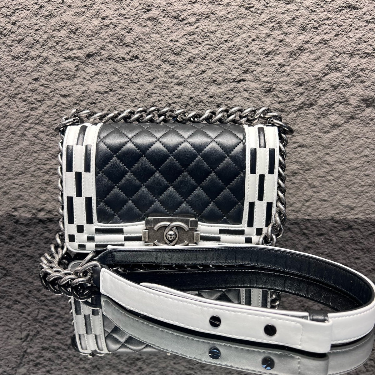 Chanel - Le Boy Small - Leather - Multicolour - (small)