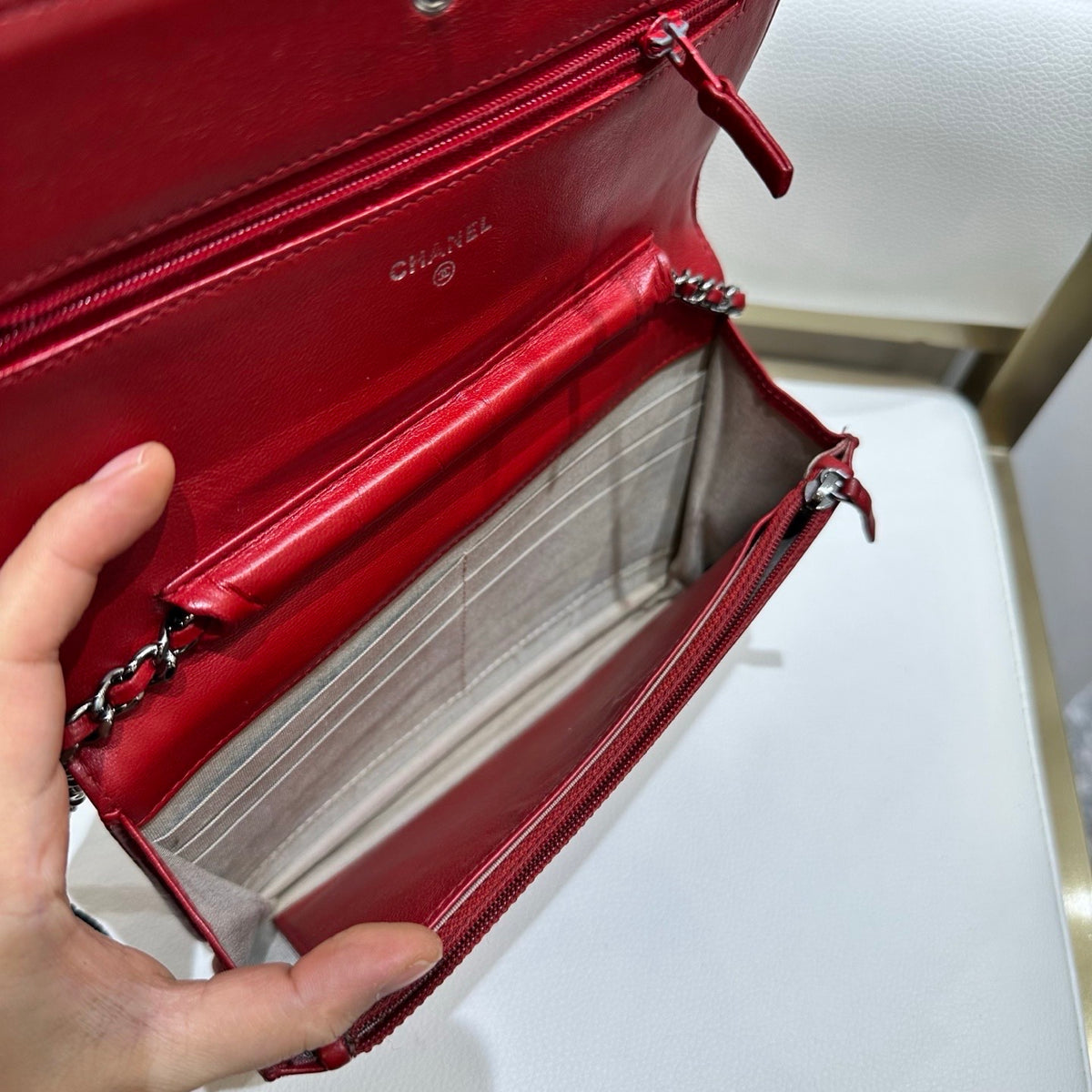 Chanel - Le Boy Wallet on Chain - Leather - Red - (small)