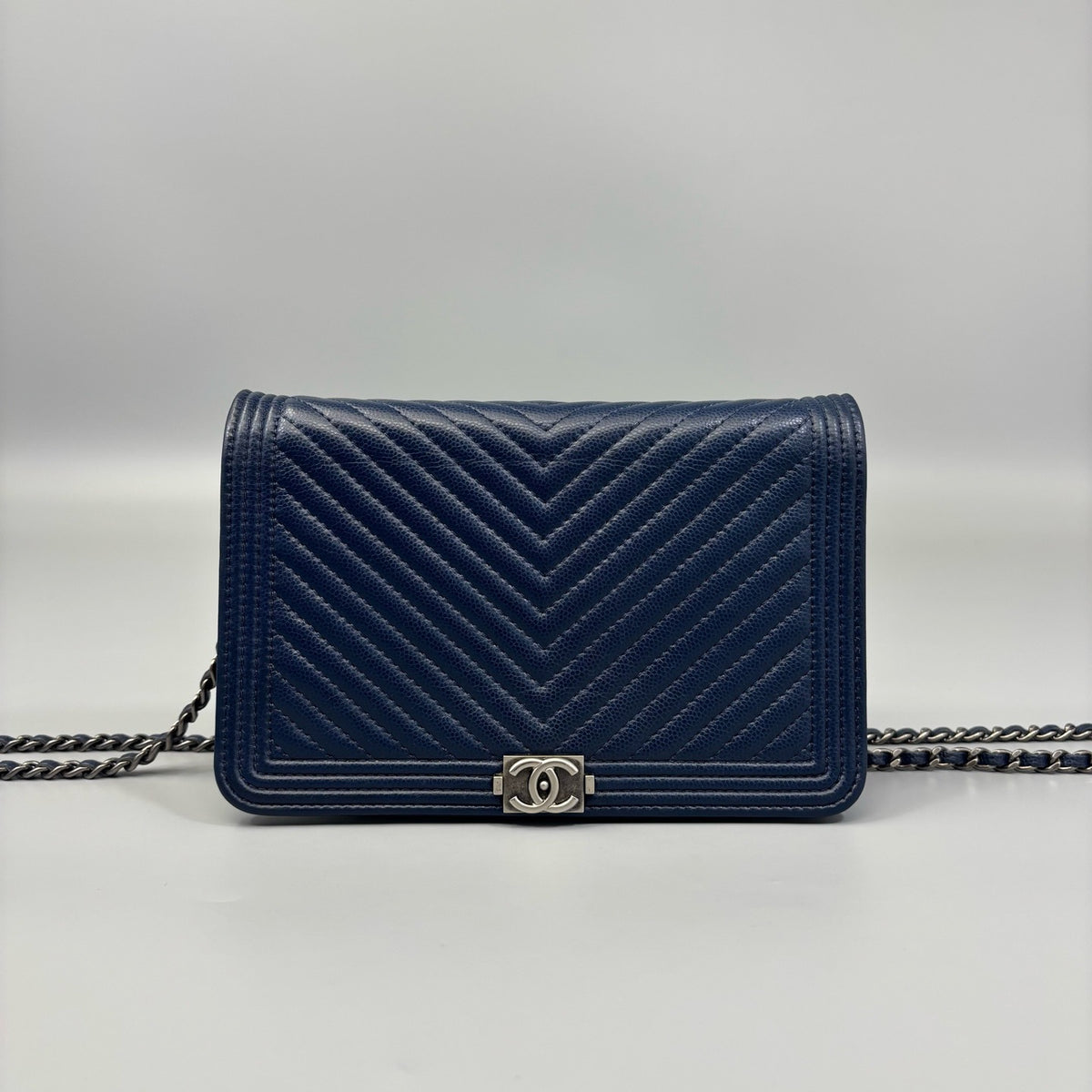 Chanel - Le Boy WOC - Leather - Navy - (small)