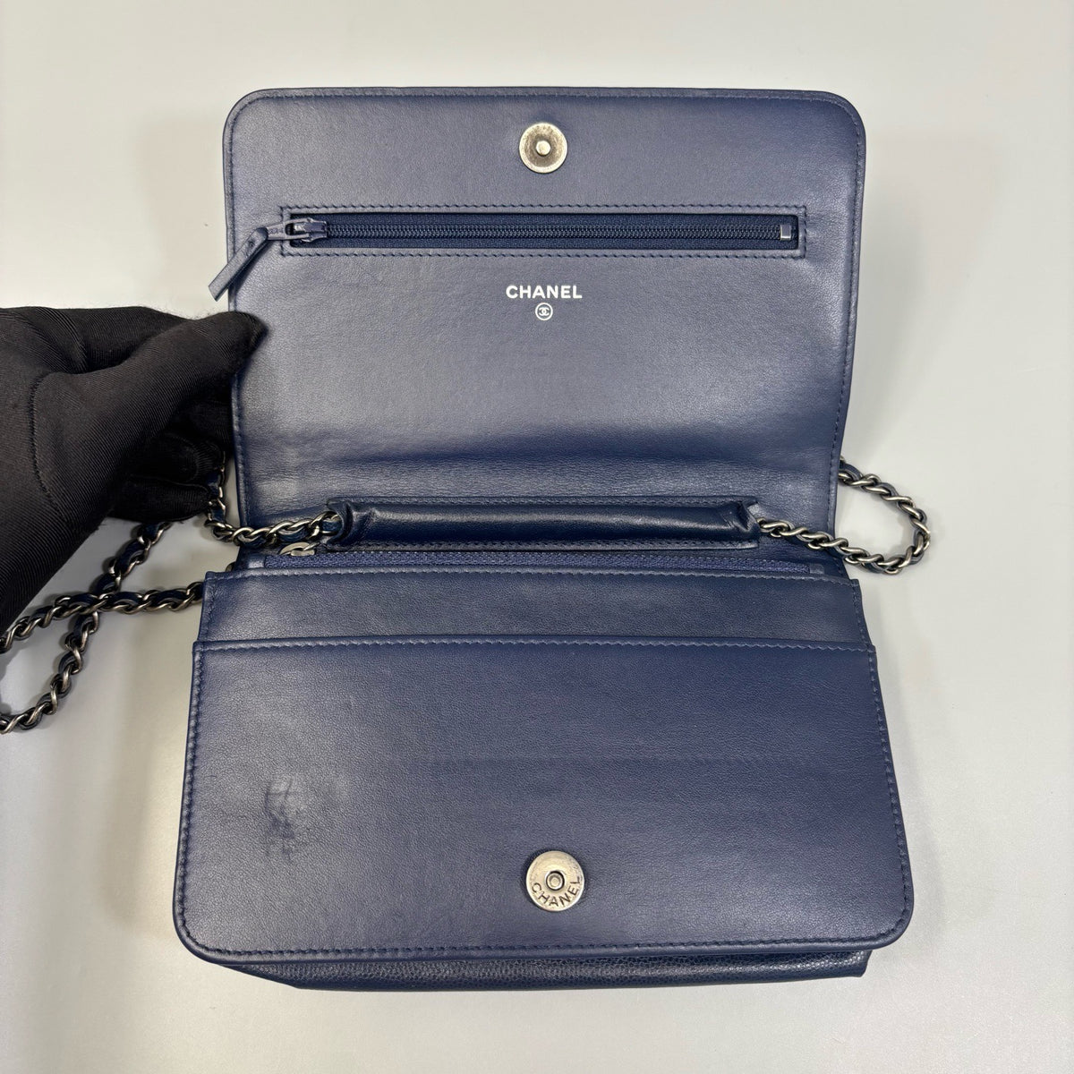 Chanel - Le Boy WOC - Leather - Navy - (small)