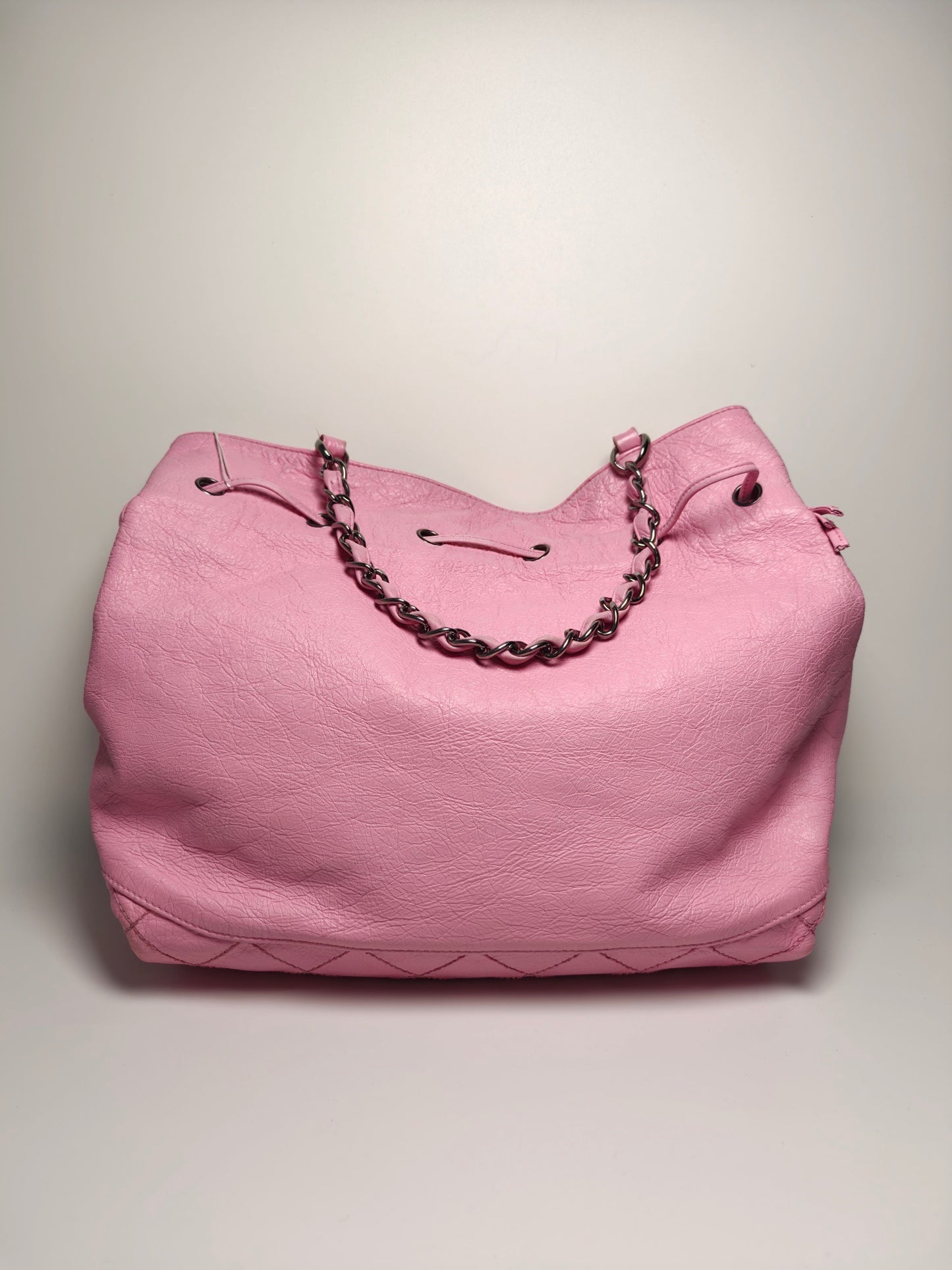 Chanel - Leaf Drawstring Bag - Calfskin - Pink - (medium)