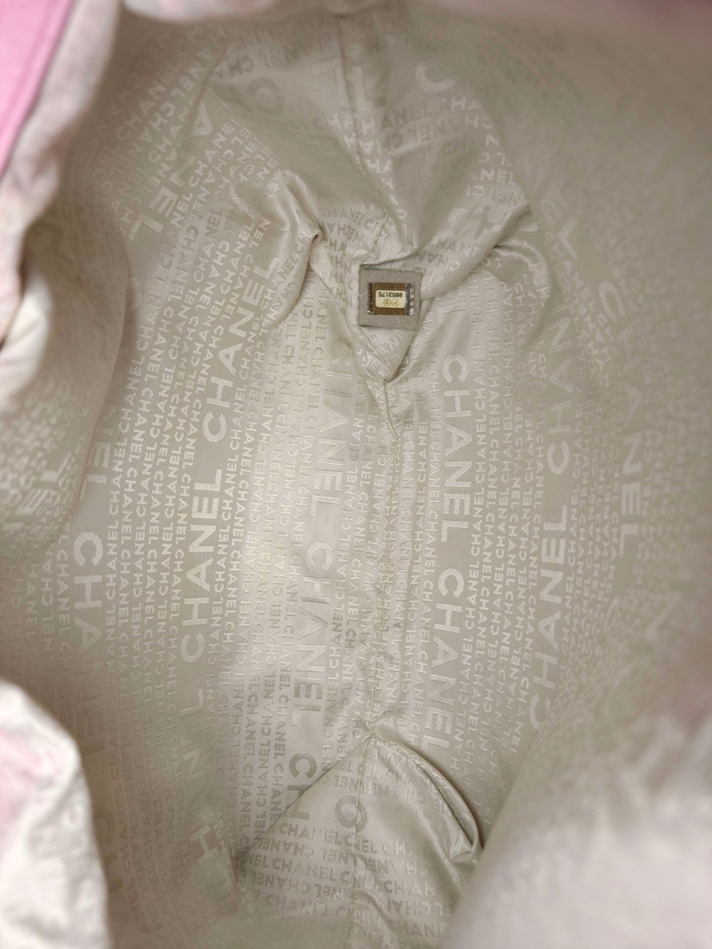 Chanel - Leaf Drawstring Bag - Calfskin - Pink - (medium)