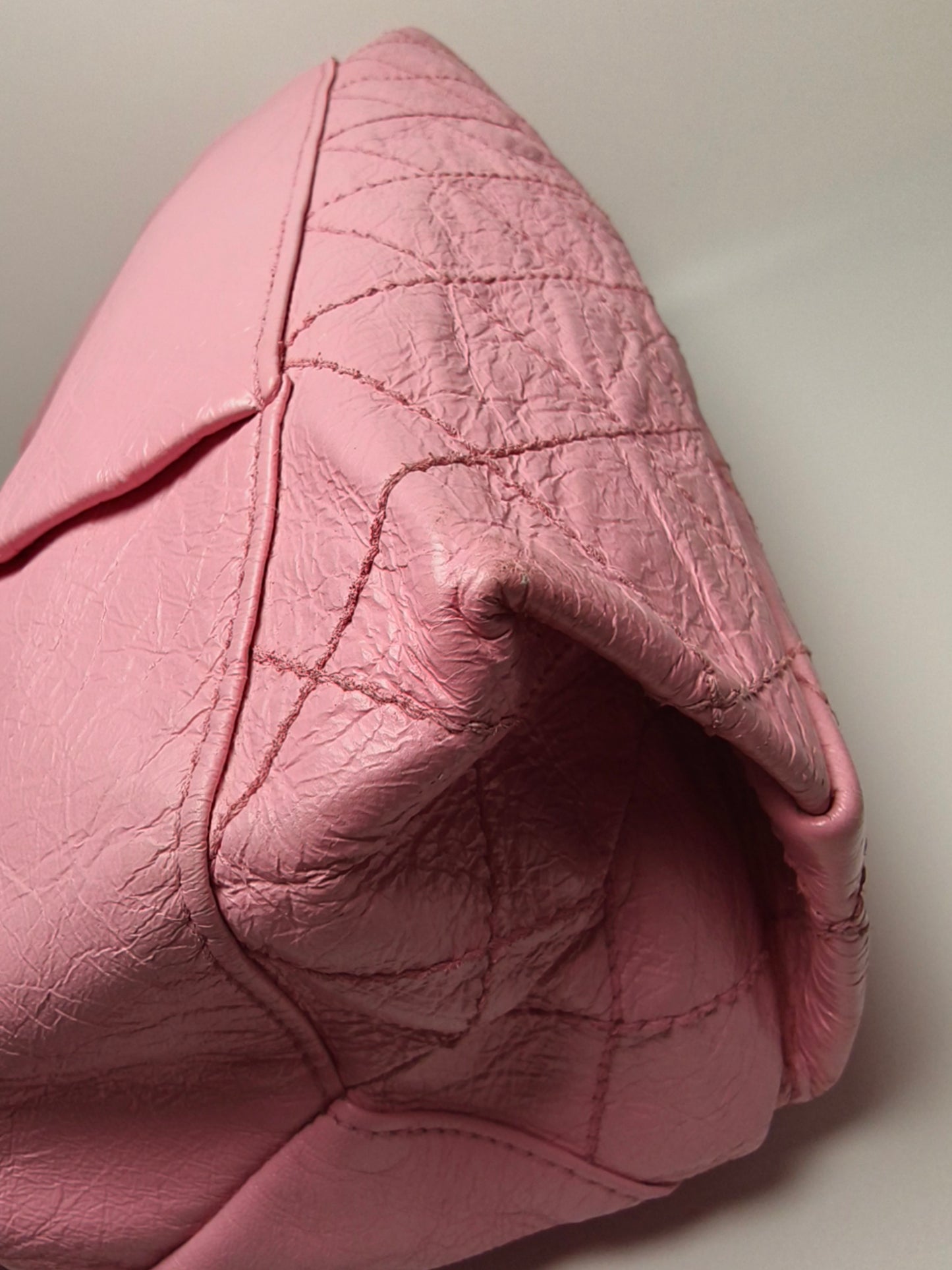 Chanel - Leaf Drawstring Bag - Calfskin - Pink - (medium)