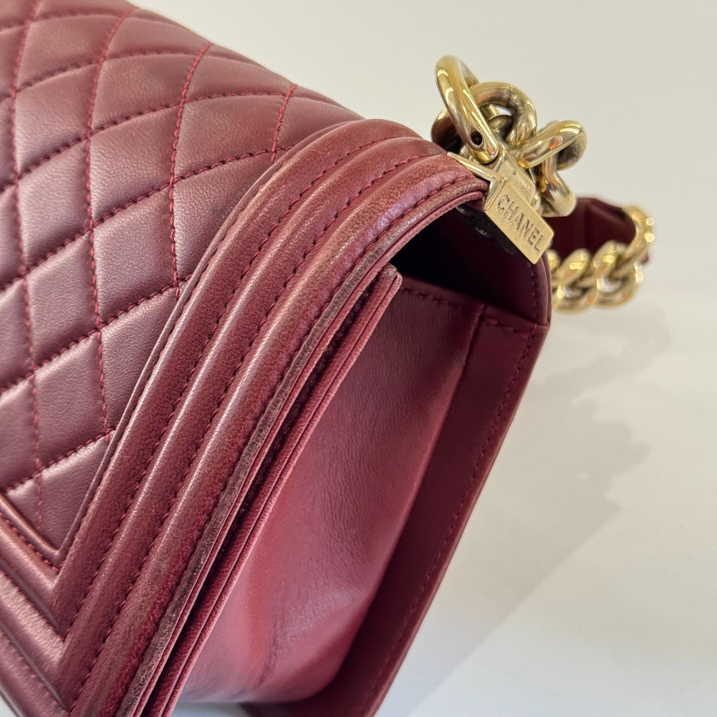 Chanel leboy Leather Burgundy - view 4
