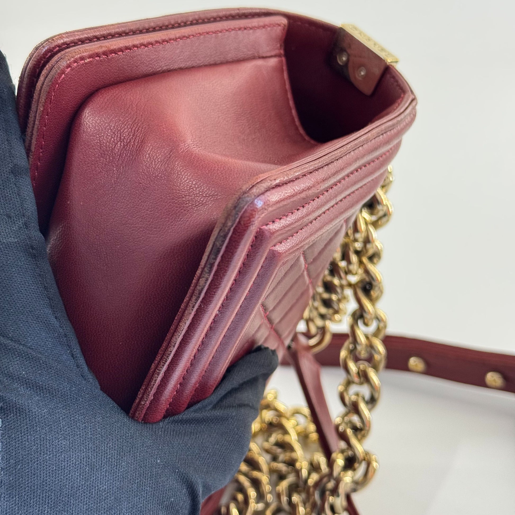 Chanel leboy Leather Burgundy - view 5