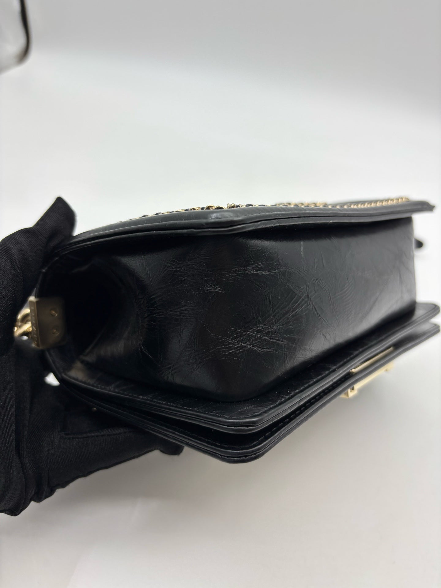 Chanel - LeBoy - Leather - Black - (medium)