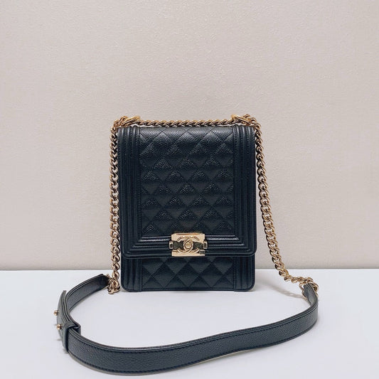 Chanel - Leboy Small Vertical - Caviar leather - Black with Gold-Tone Hardware - (small)