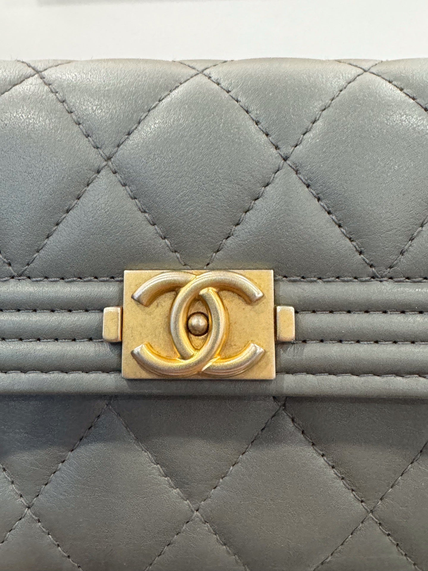 Chanel - Leboy Wallet Card Holder - Lambskin leather - Grey - (mini)