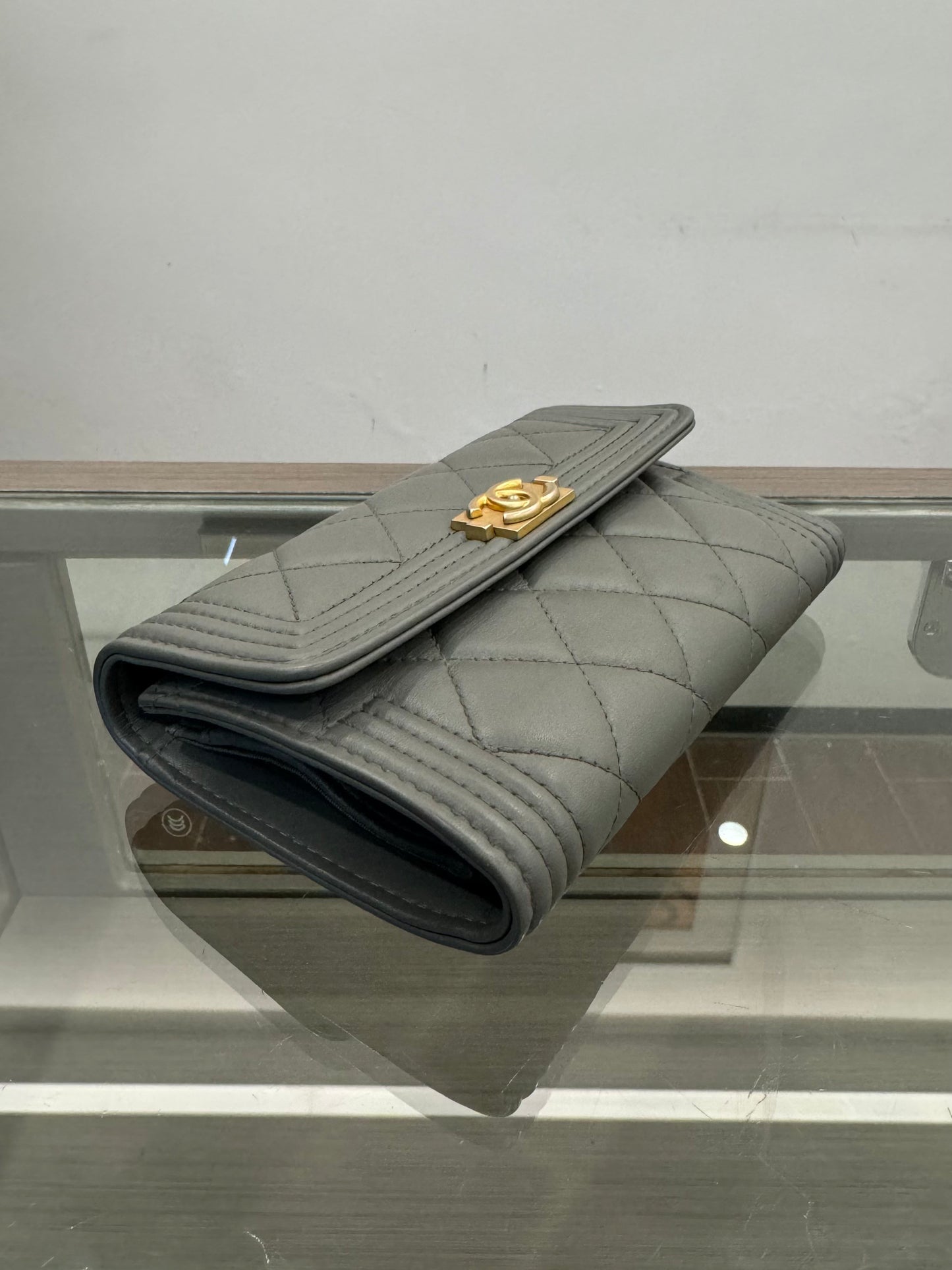 Chanel - Leboy Wallet Card Holder - Lambskin leather - Grey - (mini)