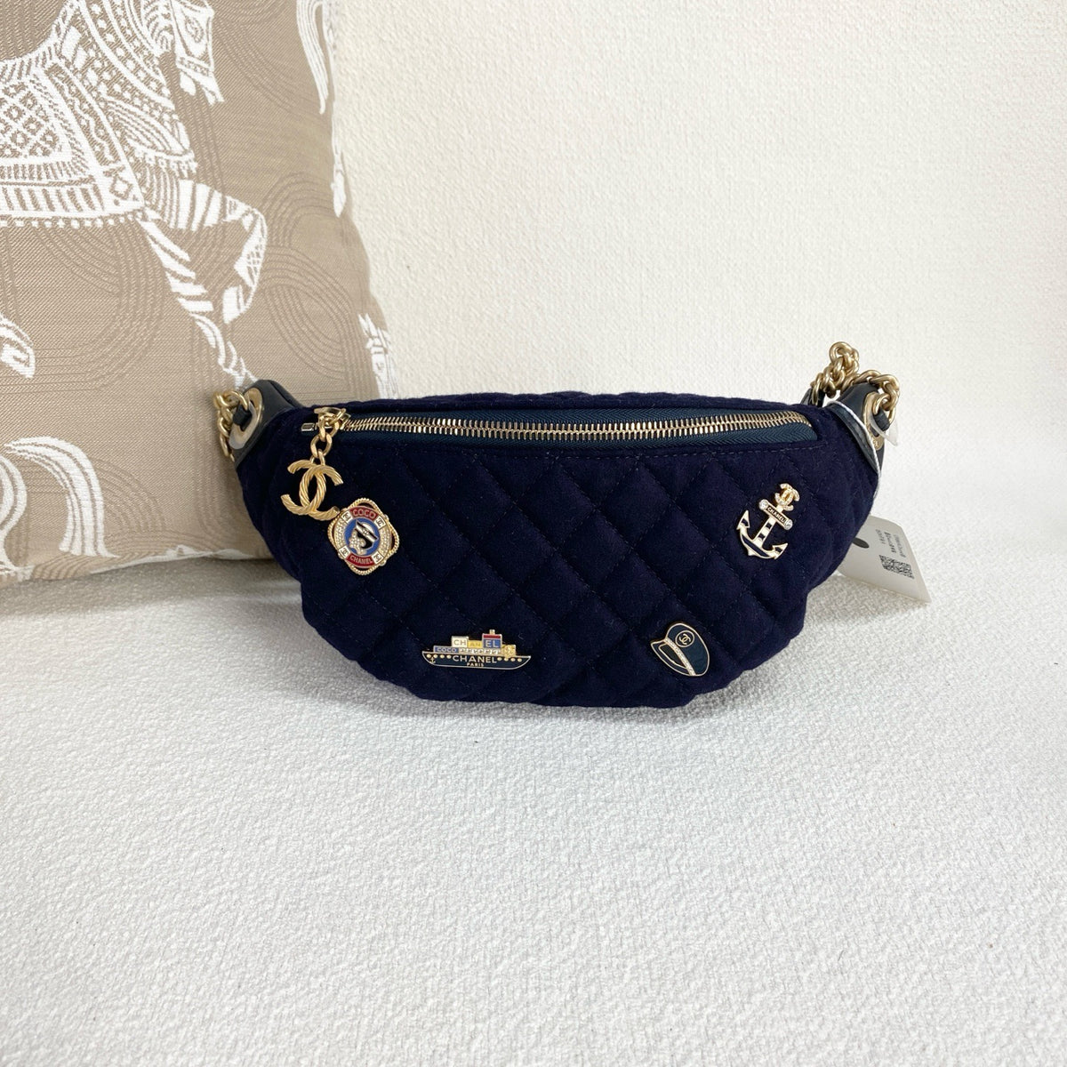 Chanel - Limited Edition Badge Belt Bag - Cloth - Navy - (Small)