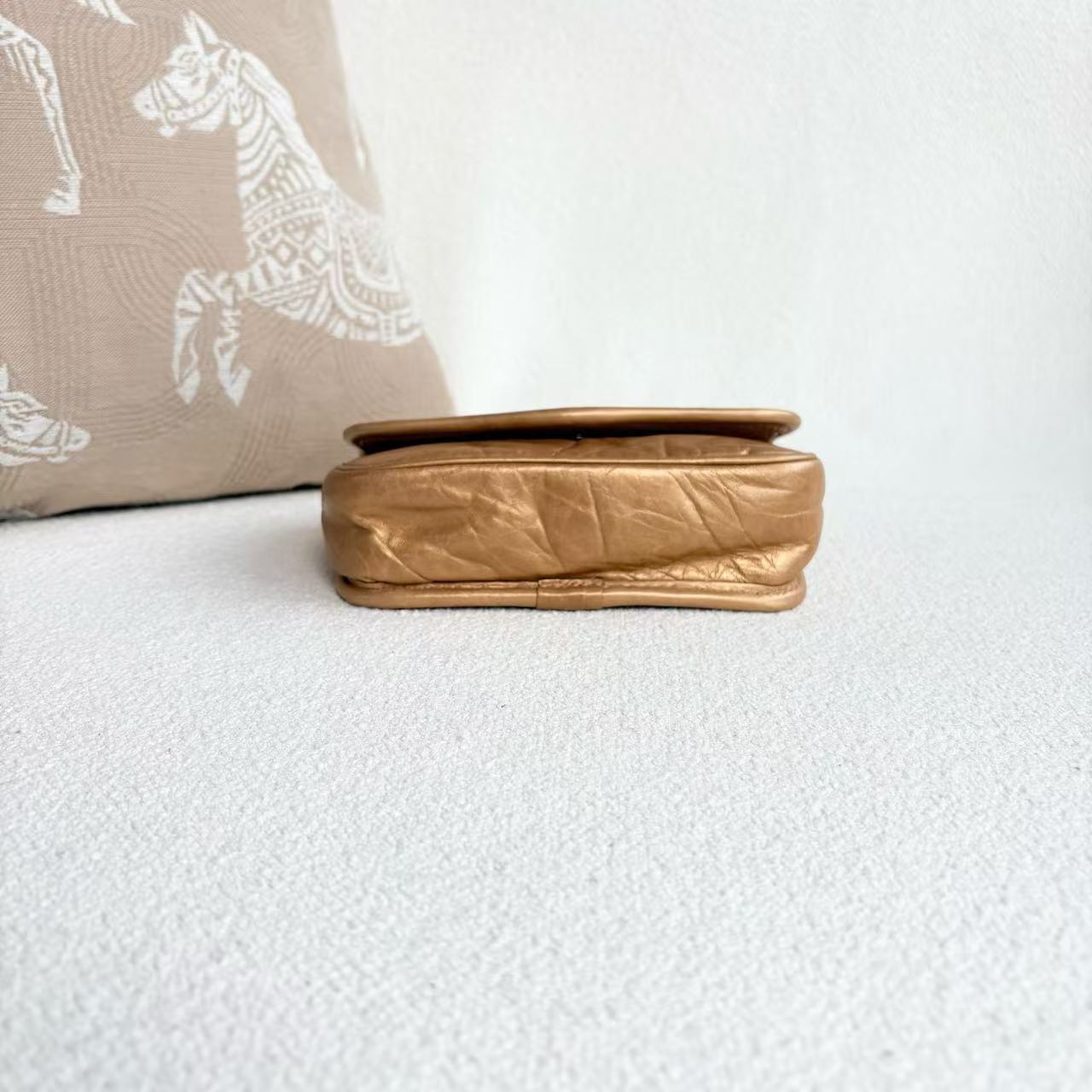 Chanel - Limited Edition Waist Bag - Oil wax leather - Champagne Gold with Gold-Tone and Silver-Tone Hardware - (mini)