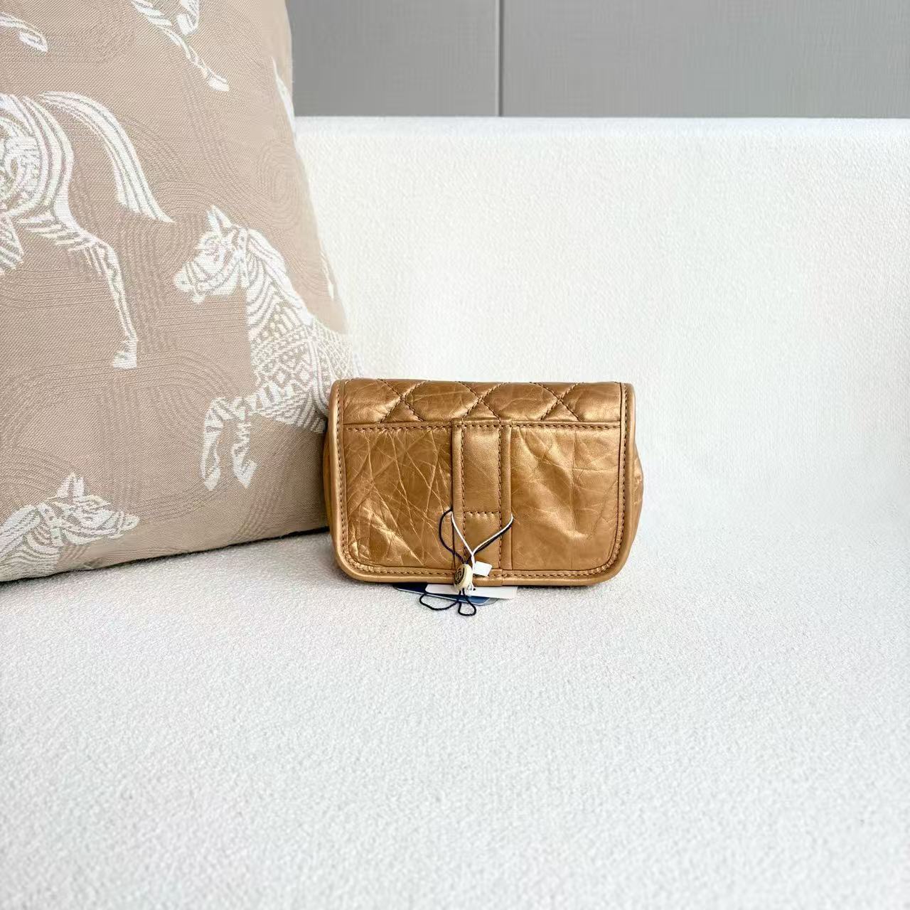 Chanel - Limited Edition Waist Bag - Oil wax leather - Champagne Gold with Gold-Tone and Silver-Tone Hardware - (mini)