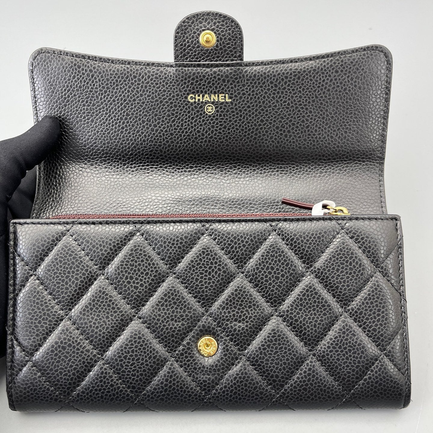 Chanel - Long Flap Wallet - Caviar leather - Black with Gold-Tone Hardware