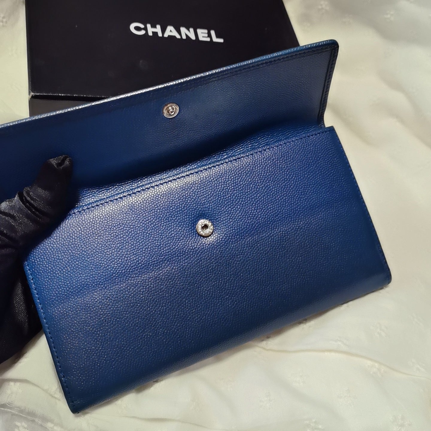 Chanel - Long Wallet - Leather - Blue - (N/A)