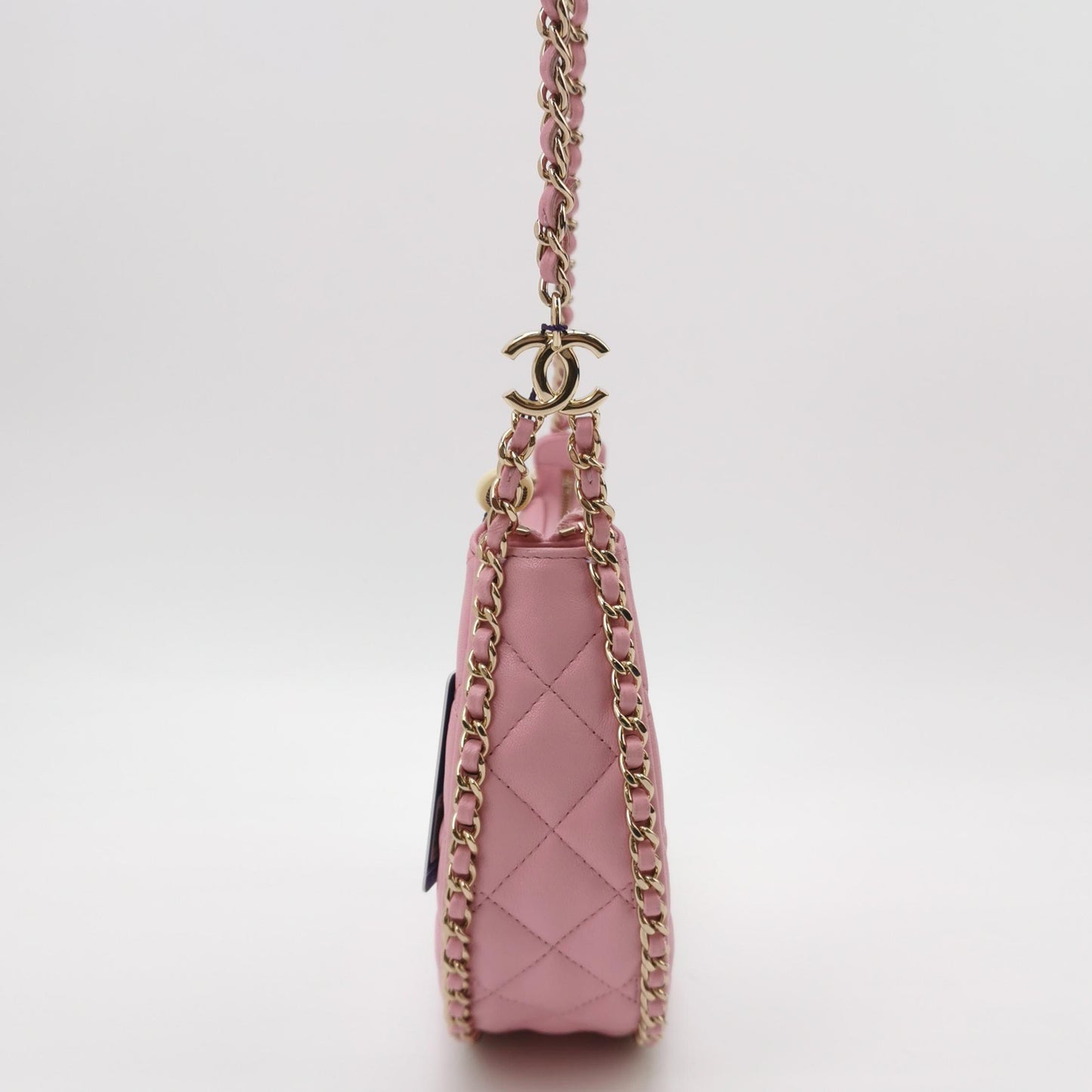 Chanel - Luna Hobo - Leather - Pink - (Small)
