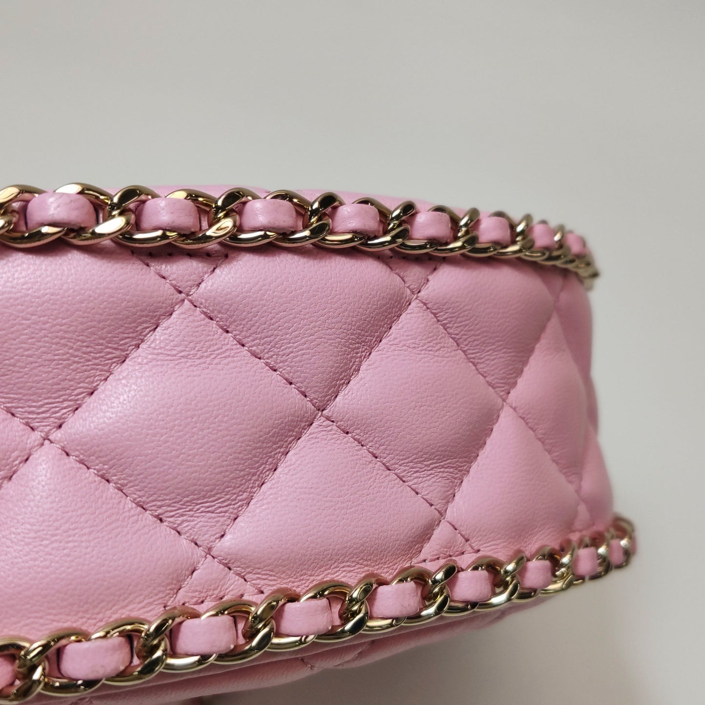 Chanel - Luna Hobo - Leather - Pink - (Small)