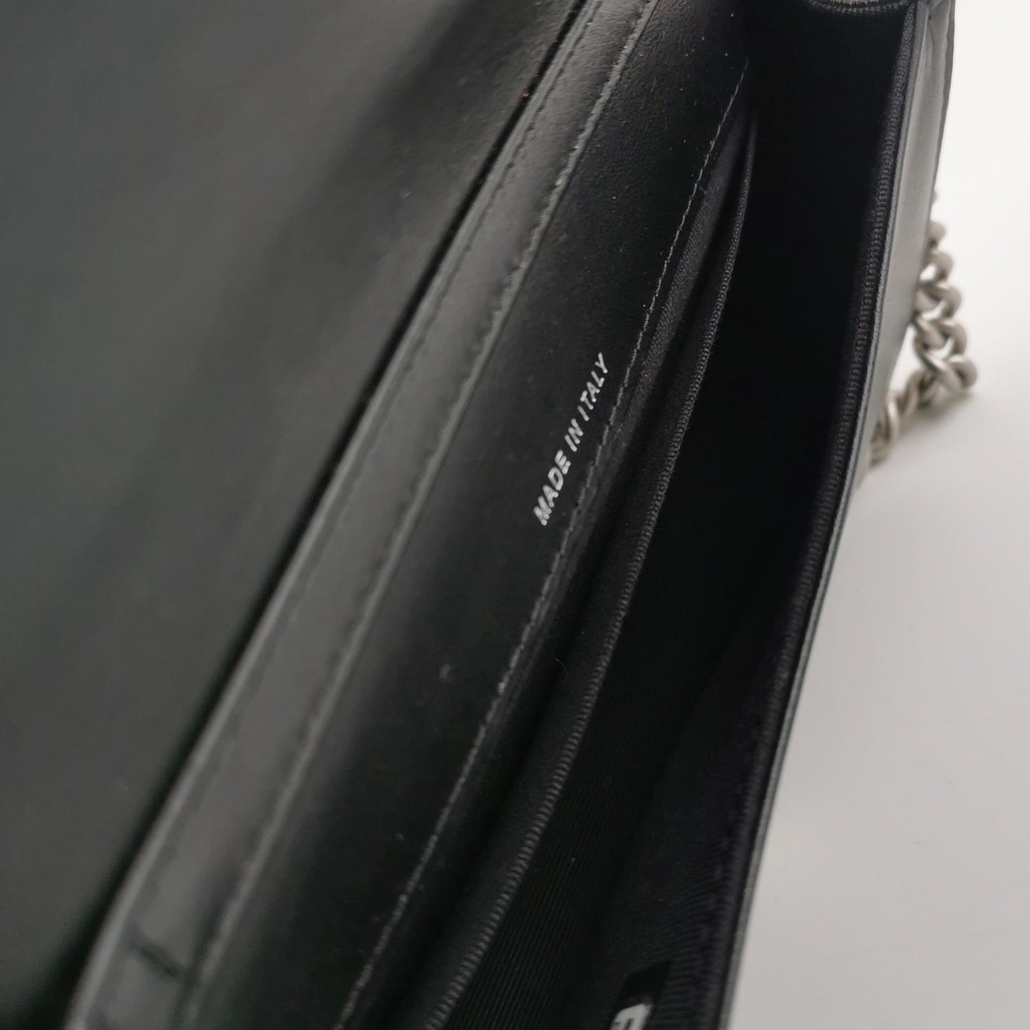 Chanel - Mahjong Flap Bag AP1117 - Grained calfskin leather - Black - (mini)