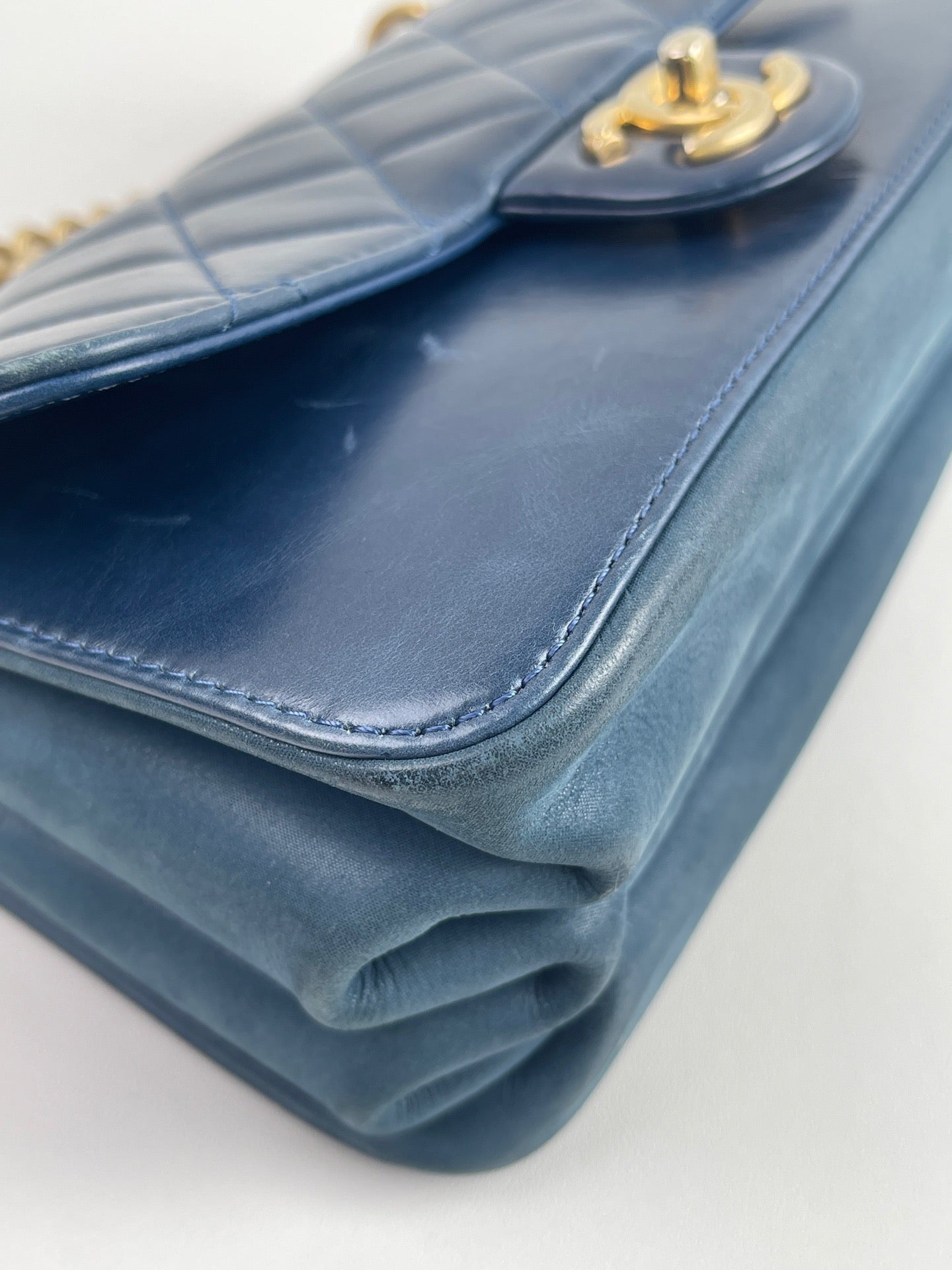Chanel - Metiers dArt - Leather - Blue - (small)