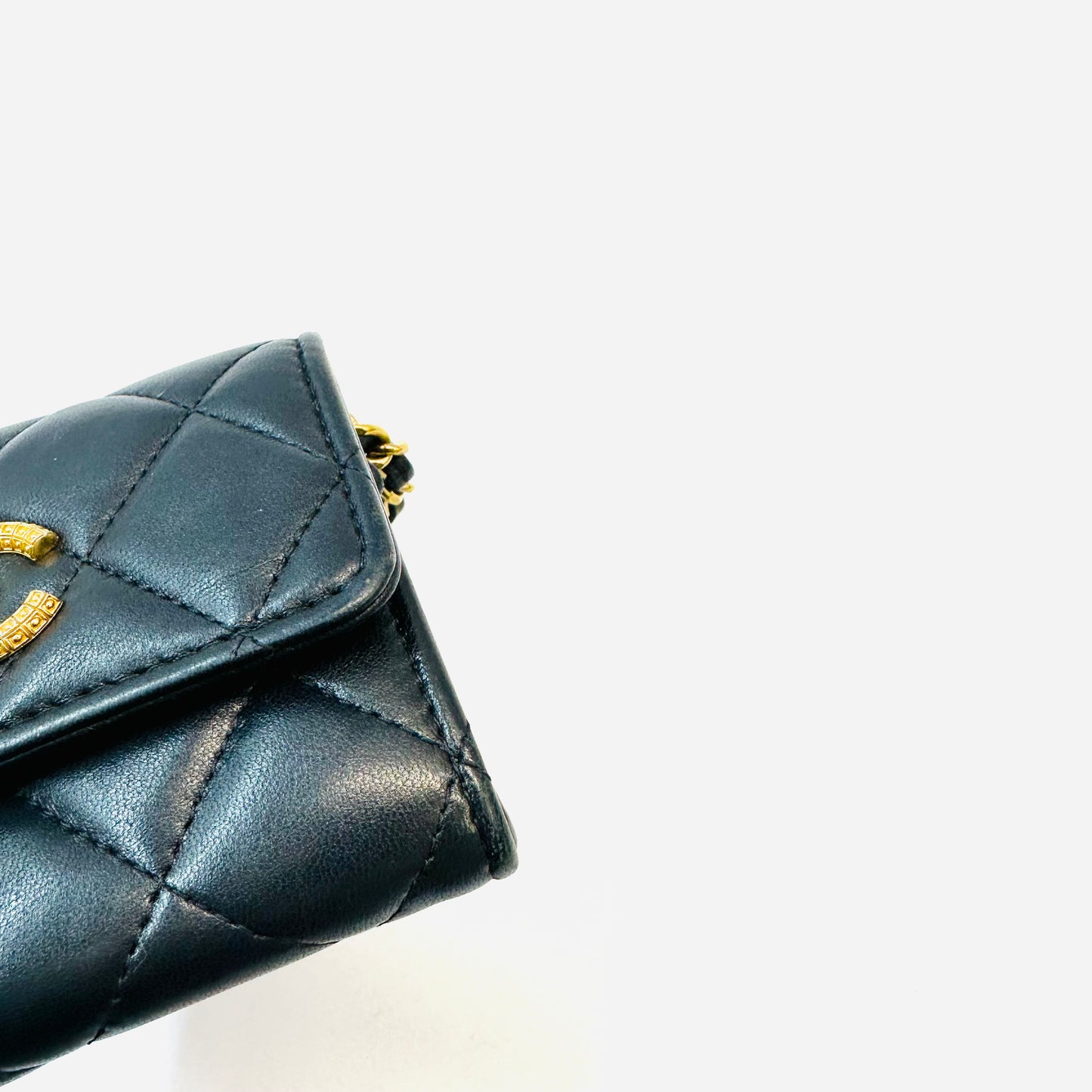 Chanel - Mini Chain Bag - Leather - Black