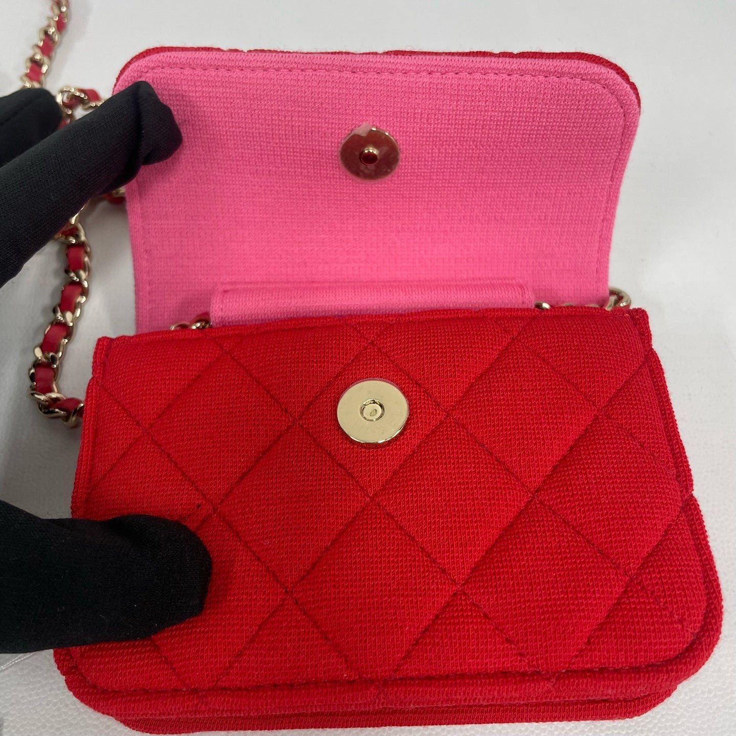 Chanel - Mini Flap Bag - Wool knit fabric - Red with Pink interior - (mini)