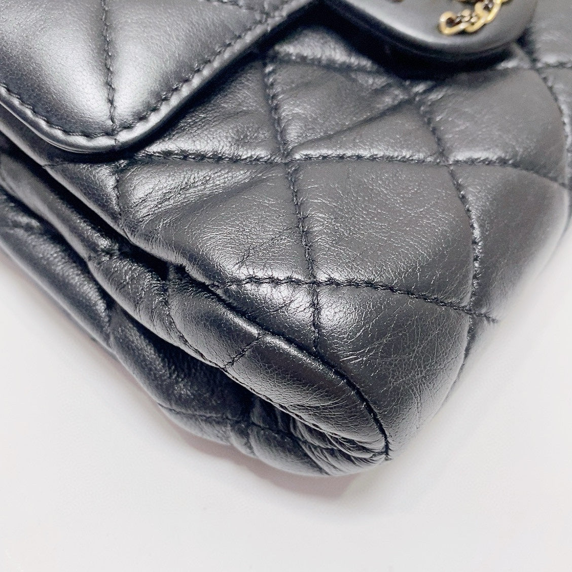 Chanel - Mini Flap - Leather - Black - (mini)
