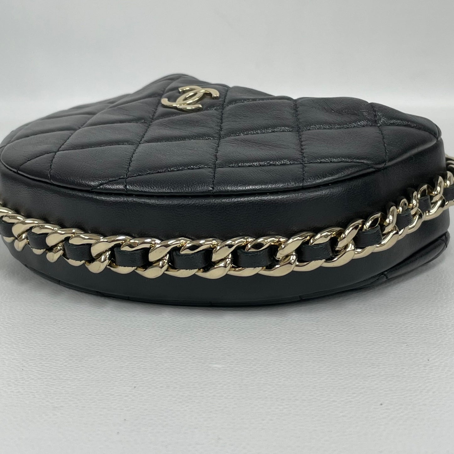Chanel - Mini Hula Hoop Wrist Bag - Lambskin leather - Black - (mini)
