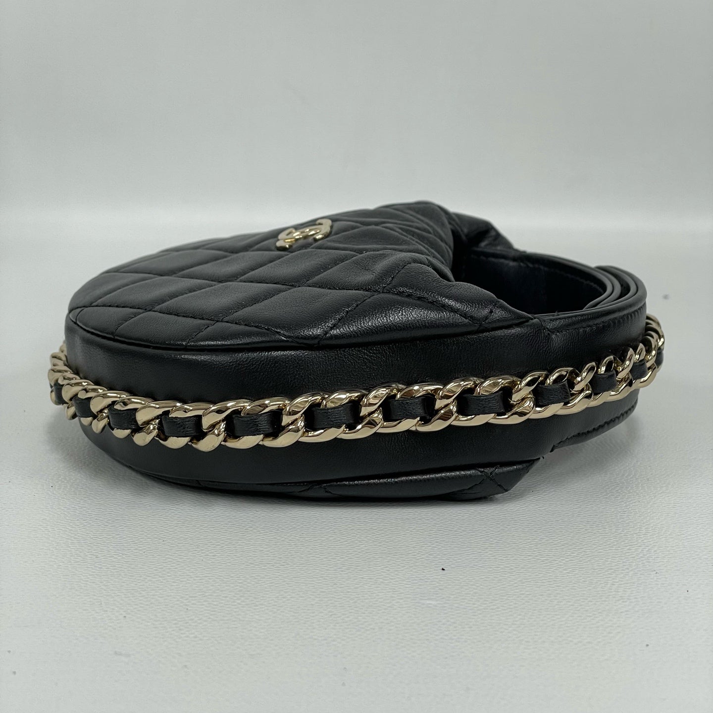 Chanel - Mini Hula Hoop Wrist Bag - Lambskin leather - Black - (mini)
