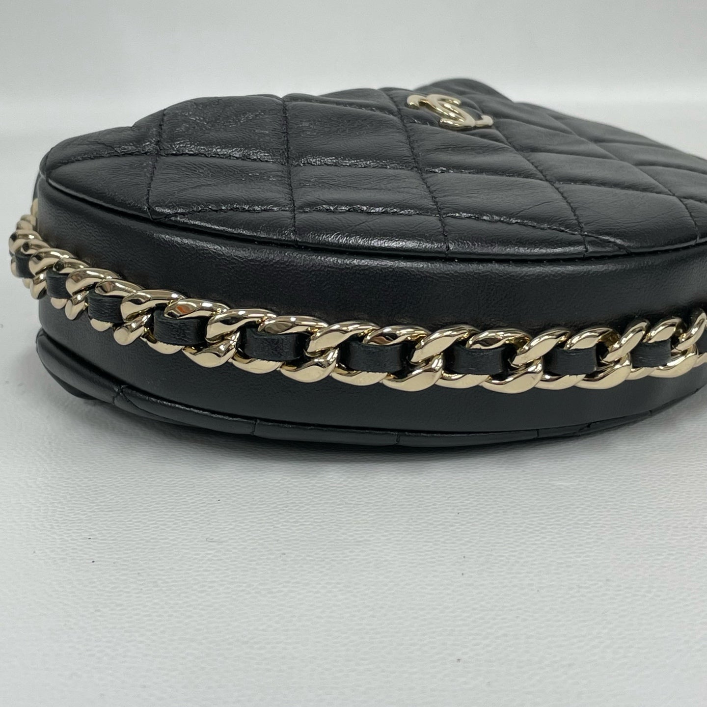 Chanel - Mini Hula Hoop Wrist Bag - Lambskin leather - Black - (mini)