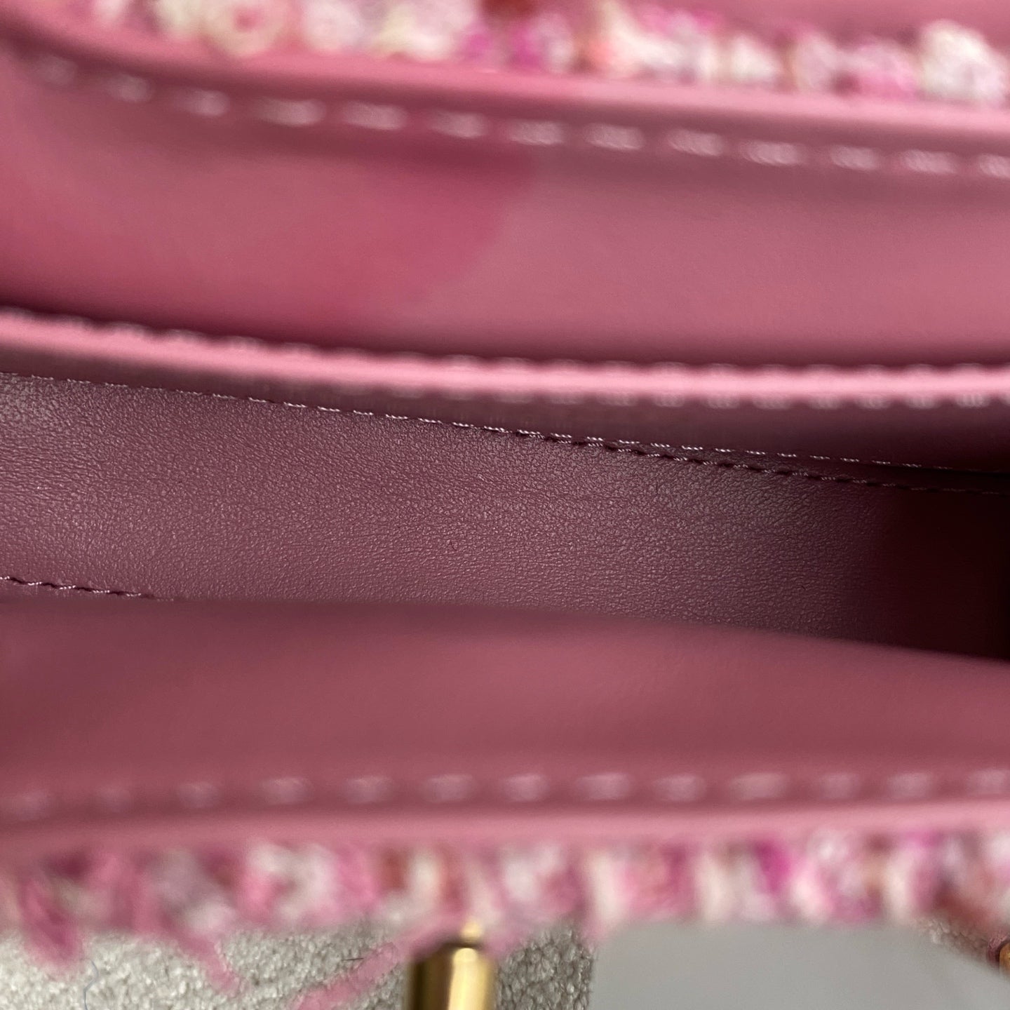 Chanel - Mini Kelly Chain Bag - Tweed - Pink - (mini)