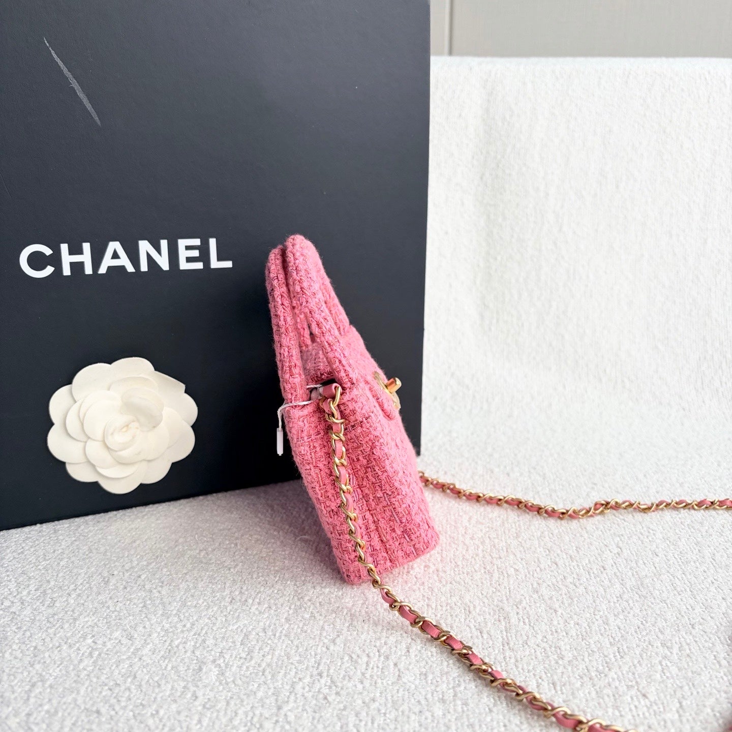 Chanel - Mini Kelly Top Handle Flap Bag - Tweed - Pink with Gold-Tone Hardware - (mini)