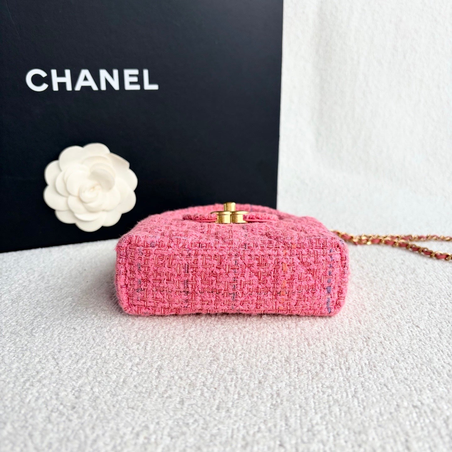 Chanel - Mini Kelly Top Handle Flap Bag - Tweed - Pink with Gold-Tone Hardware - (mini)