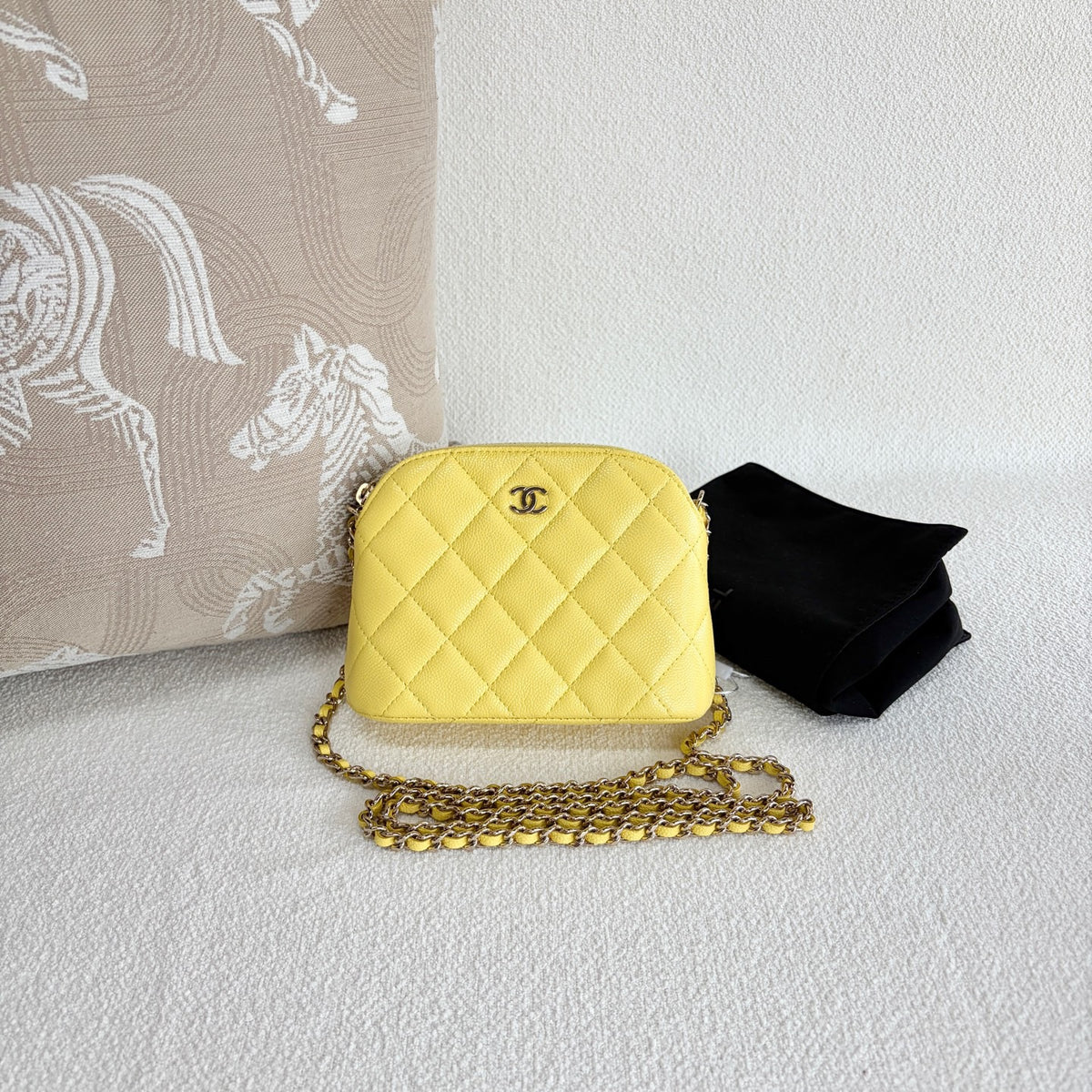 Chanel - Mini Shell Bag - Leather - Yellow - (mini)