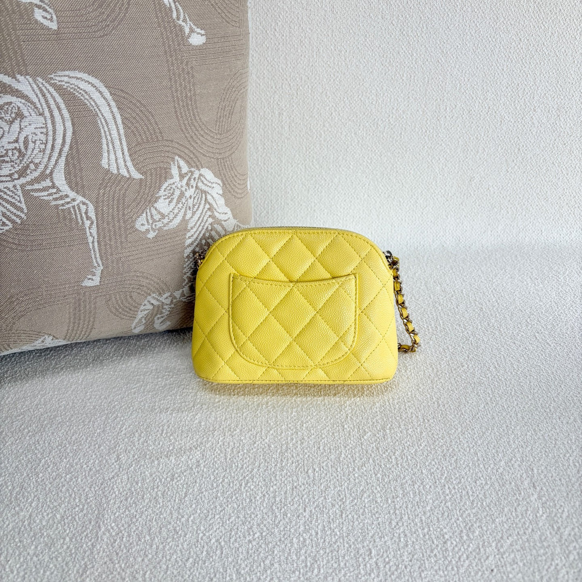 Chanel - Mini Shell Bag - Leather - Yellow - (mini)