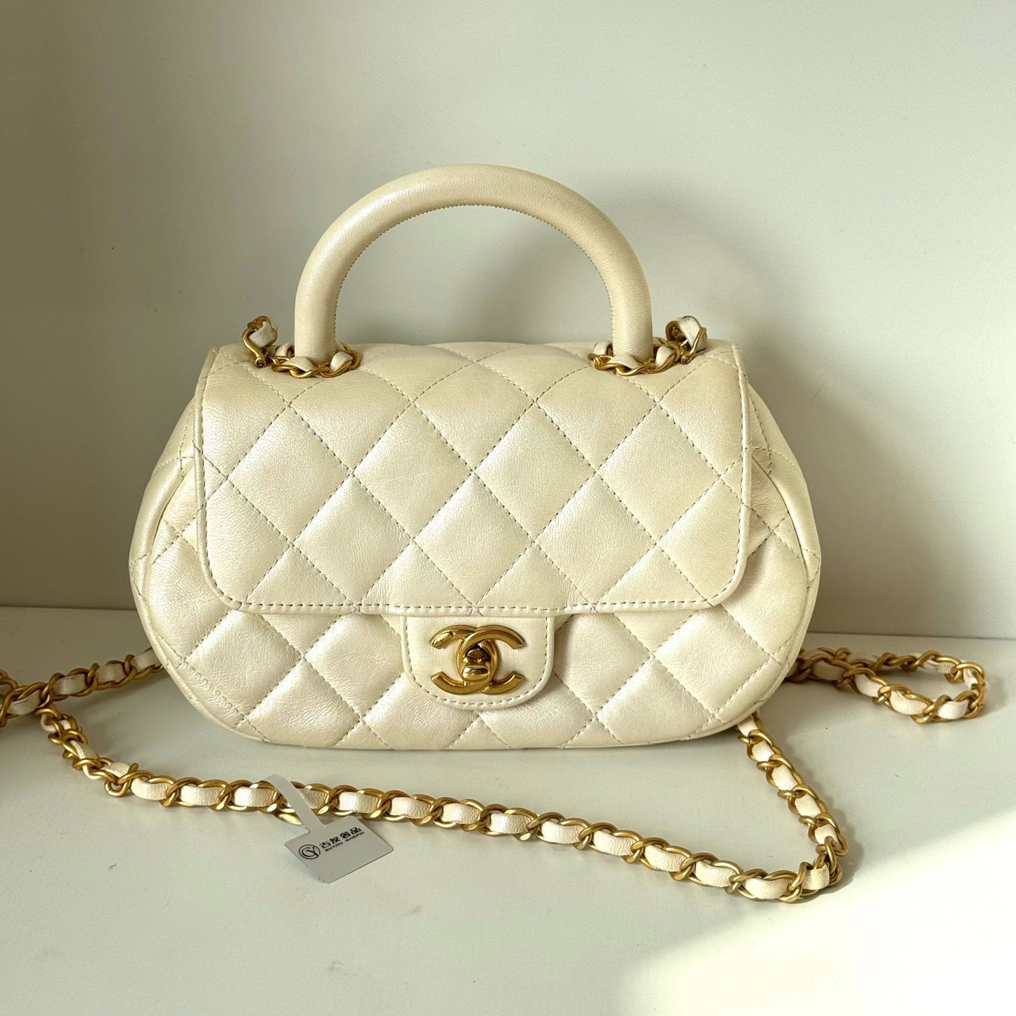 Chanel - Mini Top Handle Flap Bag - Lambskin leather - Iridescent White with Gold-Tone Hardware - (mini)