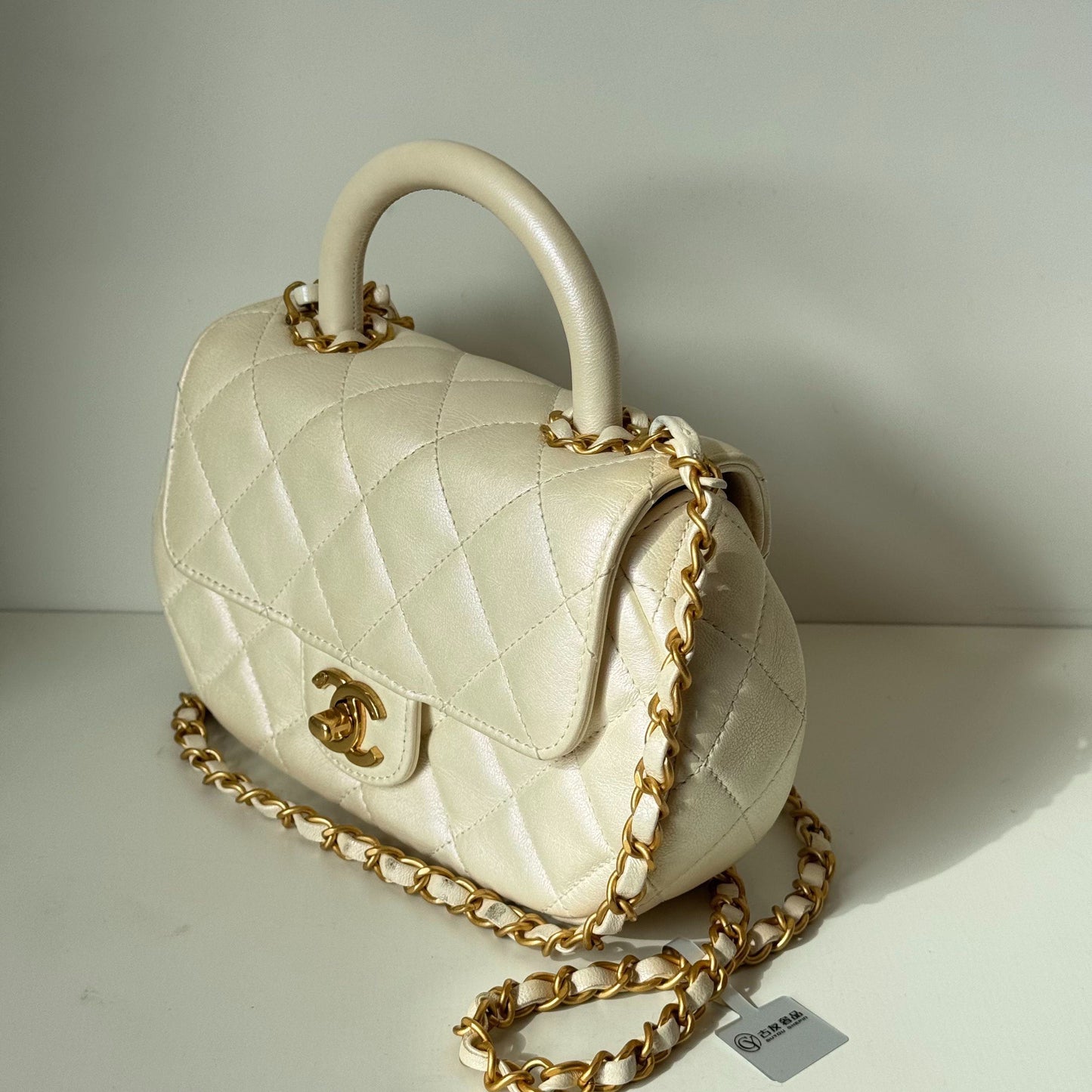 Chanel - Mini Top Handle Flap Bag - Lambskin leather - Iridescent White with Gold-Tone Hardware - (mini)