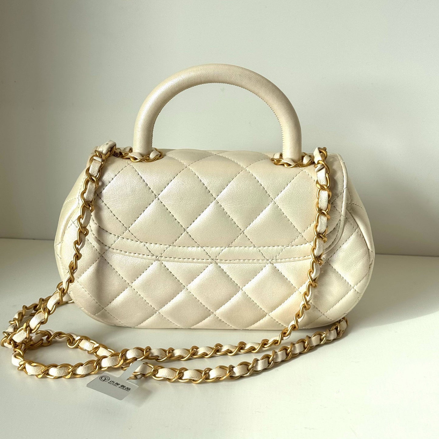 Chanel - Mini Top Handle Flap Bag - Lambskin leather - Iridescent White with Gold-Tone Hardware - (mini)