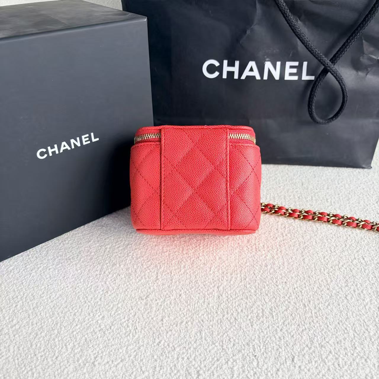 Chanel - Mini Vanity Case - Caviar leather - Red - (mini)