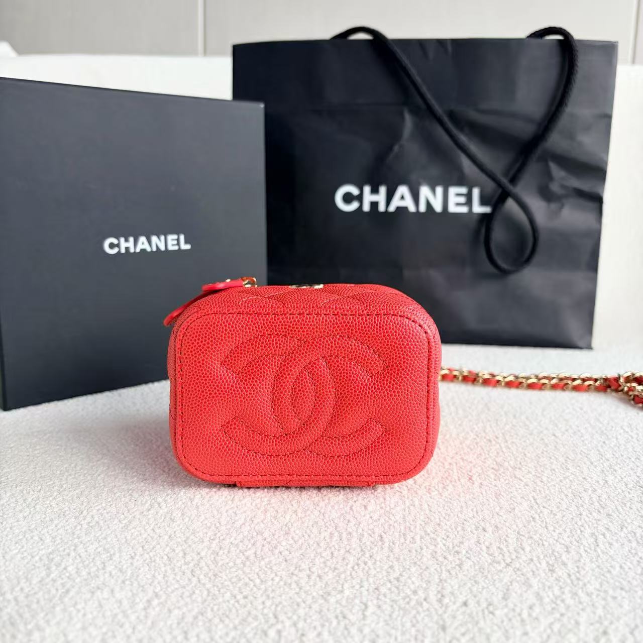 Chanel - Mini Vanity Case - Caviar leather - Red - (mini)