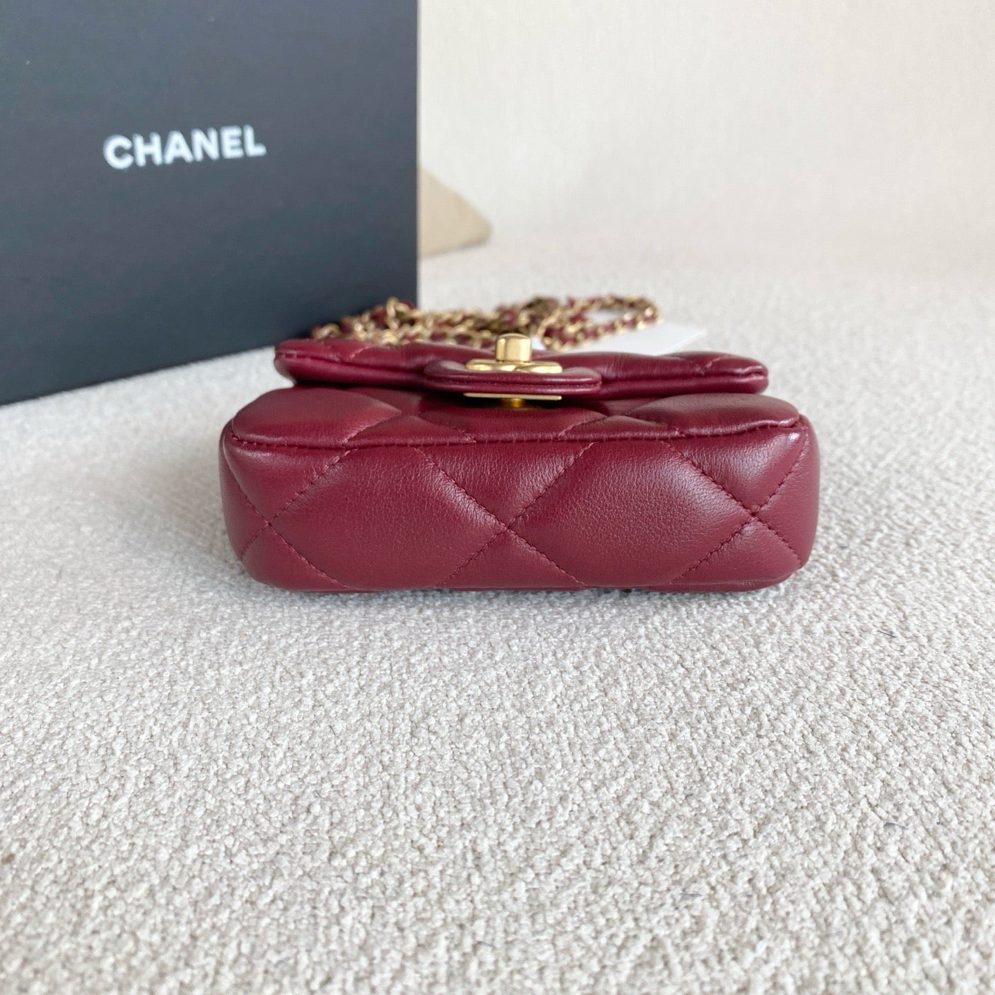 Chanel - Mini Vanity Case - Leather - Burgundy - (mini)