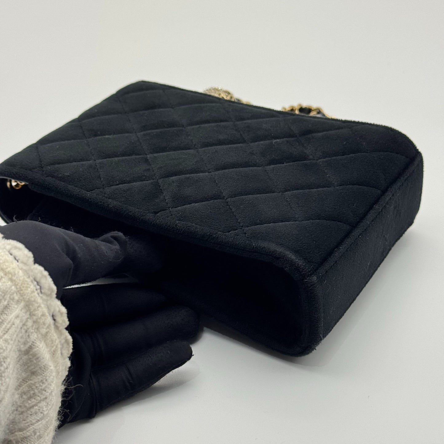 Chanel - Mobile Phone Bag - Velvet - Black