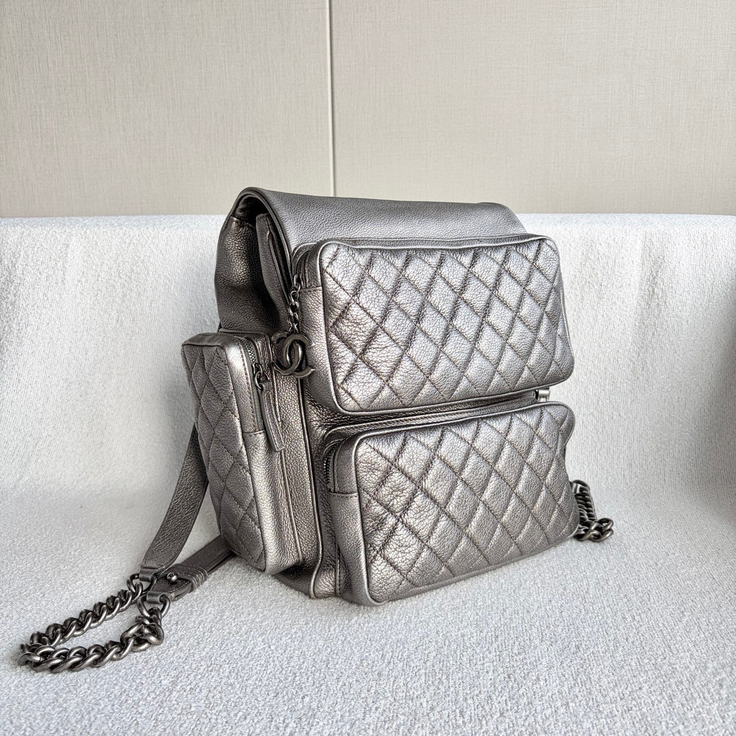 Chanel - Multi-pocket Biker Backpack - Grained leather - Silver - (medium)