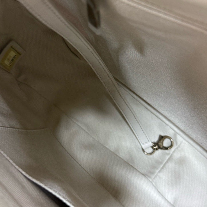 Chanel - Mumbai Airport 2Way Flap Bag - Leather - Beige - (large)