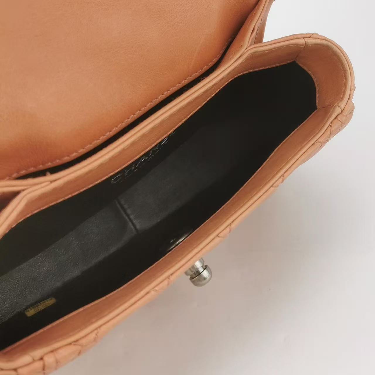 Chanel - Mumbai Shoulder Bag - Leather - Peach - (mini)