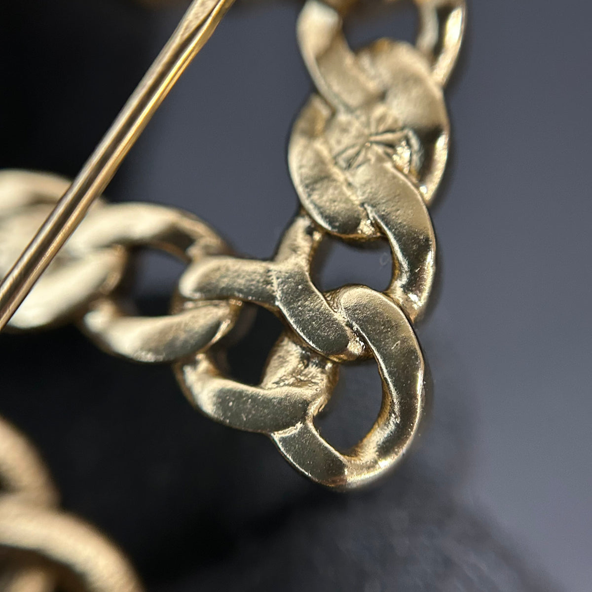 Chanel - No. 5 21P - Gold-tone metal with glass stones and imitation pearls - Multicolour