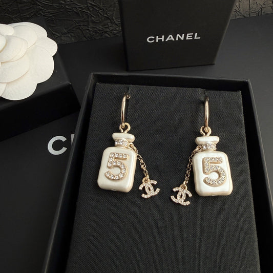 Chanel - No. 5 - Crystal - Gold