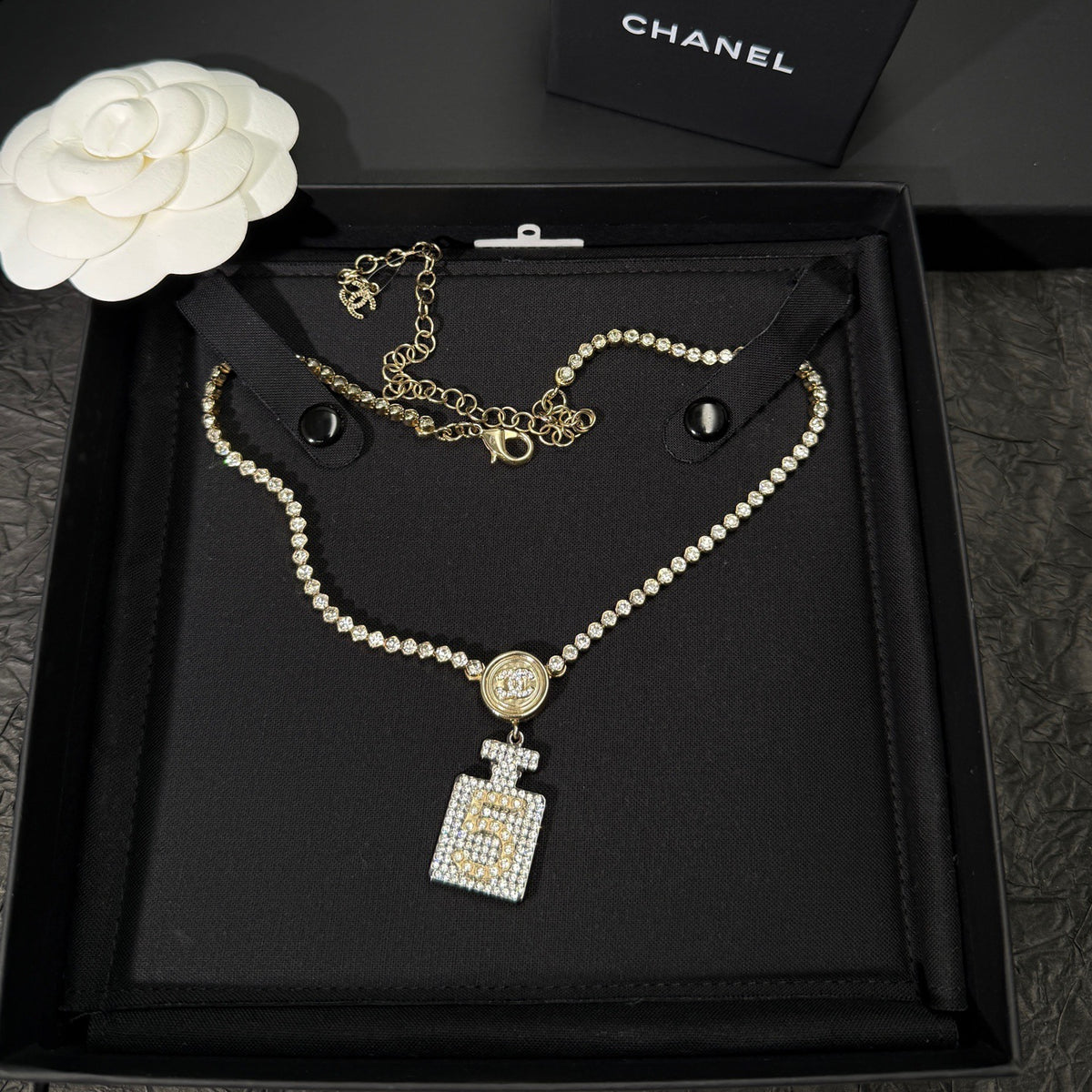 Chanel - No. 5 Perfume Bottle Necklace 21S - Gold-tone and silver-tone metal with clear rhinestone embellishments - Gold