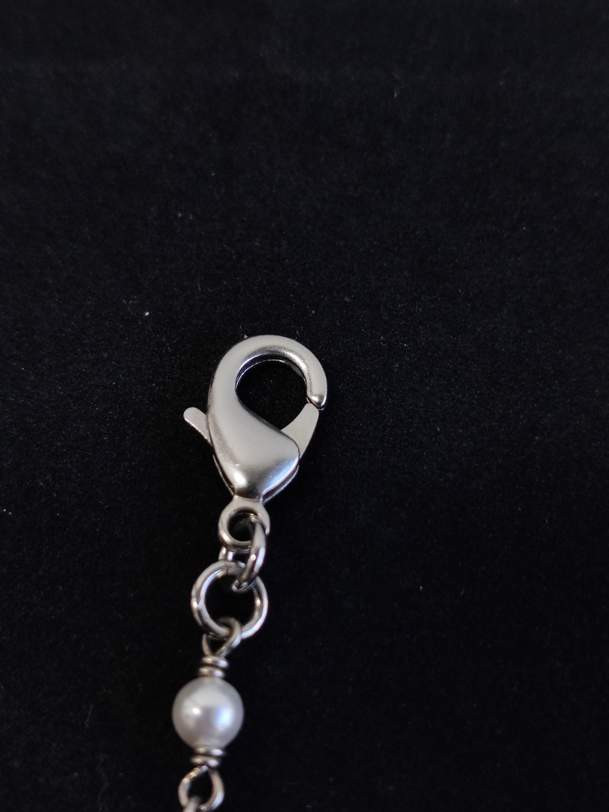Chanel - Other - Base metal with glass rhinestones and imitation pearls - Silver